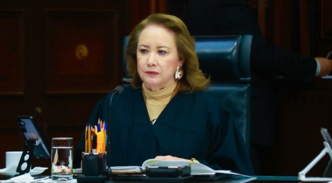Defiende Yasmín Esquivel incluir los delitos de violencia familiar en las fiscalías de género