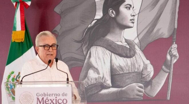Acusación formal contra el gobernador de Sinaloa, Rubén Rocha Moya, y otros nueve funcionarios y exfuncionarios estatales y municipales por presuntos vínculos con el narcotráfico y delitos relacionados con armas