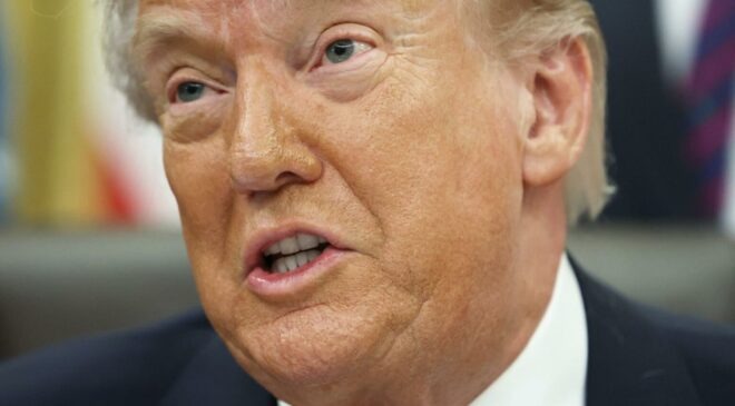 Trump dice que alto al fuego en Irán sigue vigente