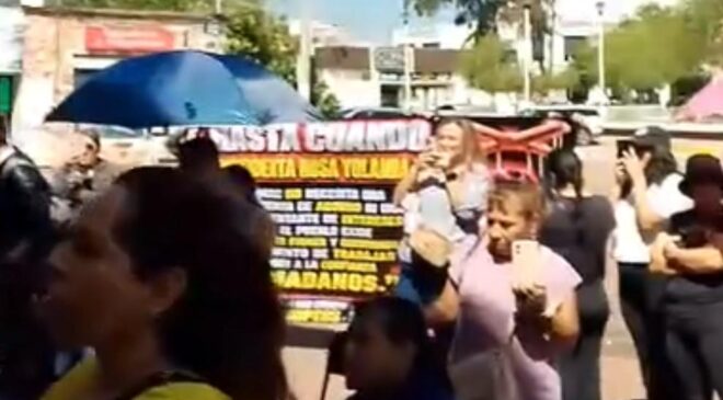 Tecámac/ Toman Palacio Municipal Habitantes de Tres Colonias por Falta de Agua; son Cercados por la Guardia Civil