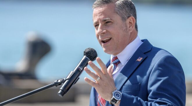 Condado de Miami-Dade revoca licencia de empresa que pretendía exportar petróleo a Cuba
