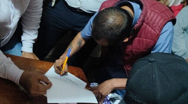 Ingobernabilidad en Tecámac, Acusan Vecinos; Frenan Atropellos en San Mateo Tecalco