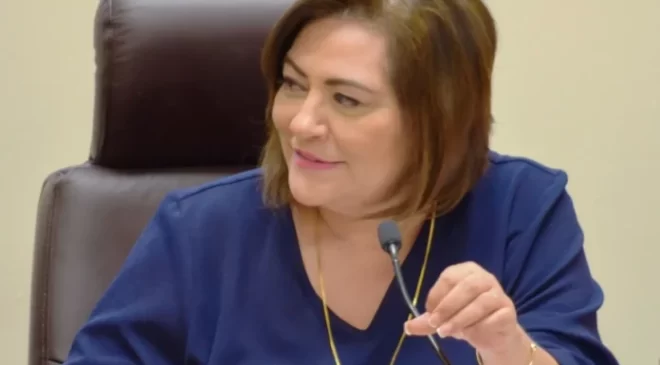 Palabras Más / ¡Sin credibilidad!
